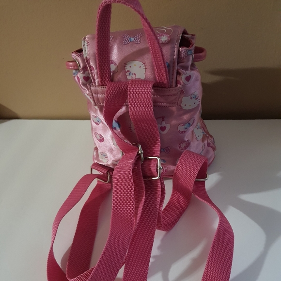 Hello Kitty Kids Backpack - Picture 5 of 7